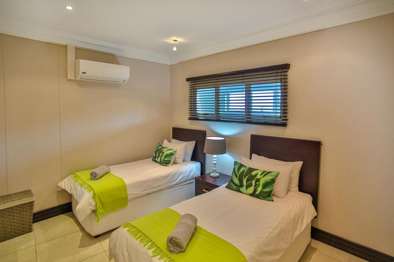 504 Ballito Manor View-Luxury Home On The Main Beach מראה חיצוני תמונה